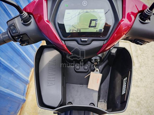 Yamaha LC135 LC V8 Fi Merron SE Limited beli&pakai - photo 4 of 16