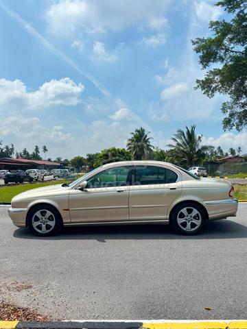 2002 Jaguar X-TYPE 3.0 SWB (A) - 5