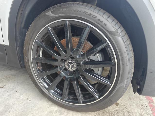 2021 Mercedes Benz GLB250 AMG 4MATIC BLACK EDITION - 2