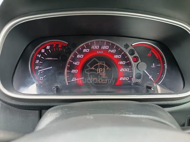 2013 Perodua MYVI 1.5 SE ZHS (A) - 3
