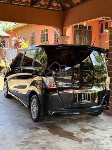 2010 Honda FREED 1.5 E (A) - 2