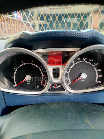 Ford FIESTA 2012 1.6 Sport (A) - 4
