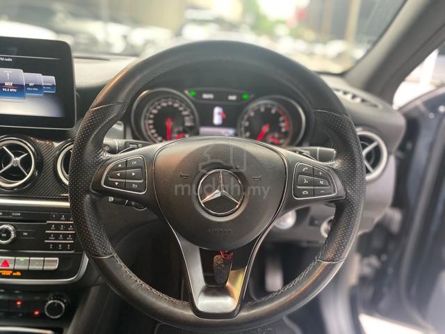 2019 Mercedes Benz GLA 200 NIGHT EDITION 1.6L ❤️ - 5