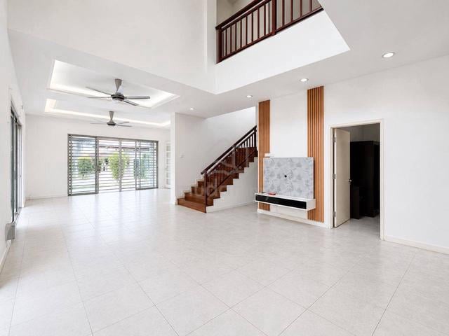 SPACIOUS SIZE (3035 SQFT) ‼️ 2 Storey Semi D Anjung Suasana, Bangi 1