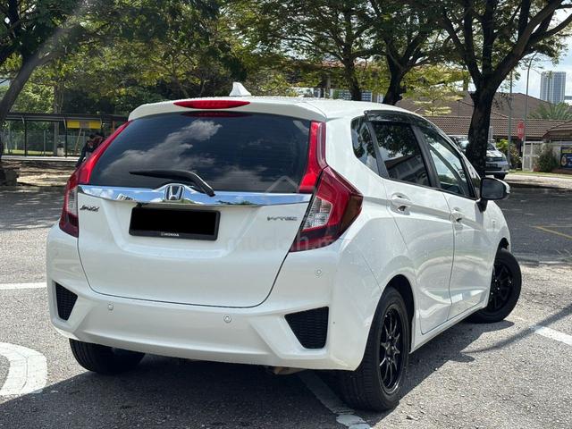 Honda JAZZ 1.5 E (A) 3 YEARS WARRANTY FULL SERVICE - 2