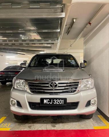 2013 Toyota HILUX 2.5 G VNT FACELIFT (M) - 1