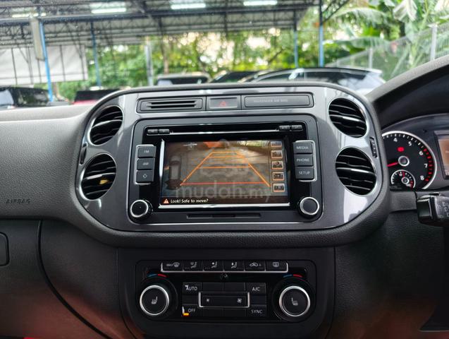 Volkswagen TIGUAN 2.0 TSI 4MOTION SUV E/SEAT WRNTY - 5