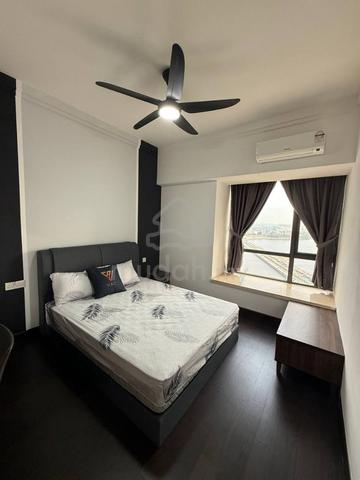 RnF Princess Cove Master Room with toilet For Rent Walking to CIQ JB 1