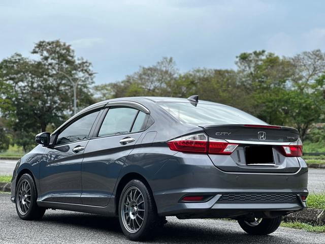 2019 Honda CITY 1.5 V / FREE WARRANTY / FULL LOAN - 2