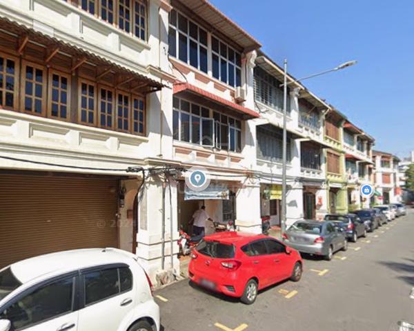 For Sale: Stylish 5 Bedroom 3-Storey Terraced House in Penang 1