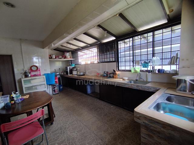 FREEHOLD Facing Field Sri Klebang Double Storey Corner 5
