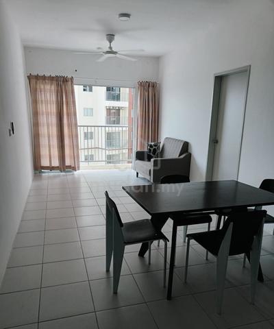 Residensi Sateria 1
