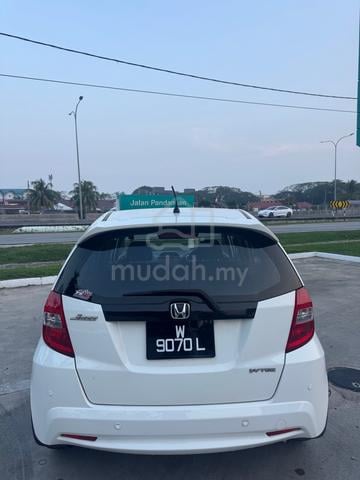 2014 Honda JAZZ GE 1.5 VTEC AUTO - 4