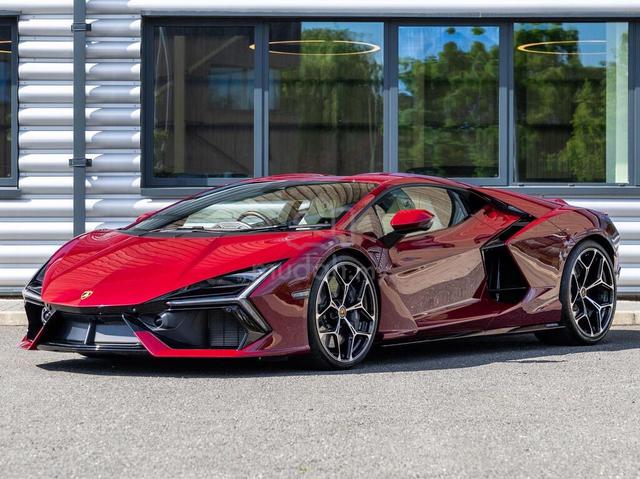 2024 Lamborghini Revuelto V12 AD PERSONAM - 1