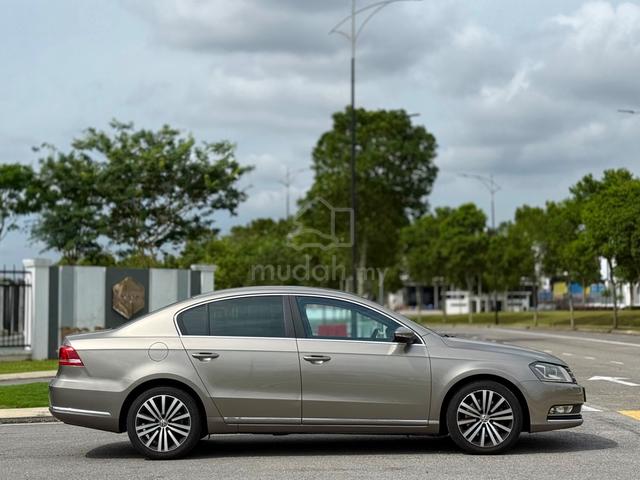 -2015-Volkswagen PASSAT 1.8 TSI (CKD) ENHANCED (A) - 2
