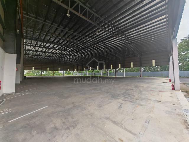 Detached Factory Nilai 1