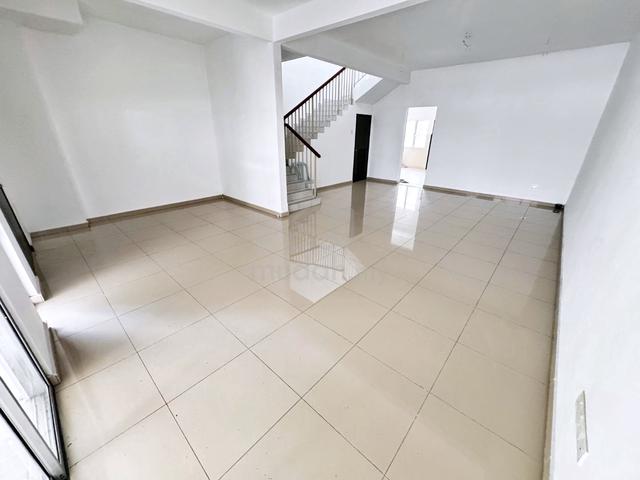 GOOD OFFER New 2 Storey Terrace House Taman Desa Seringin near Nilai 3 1