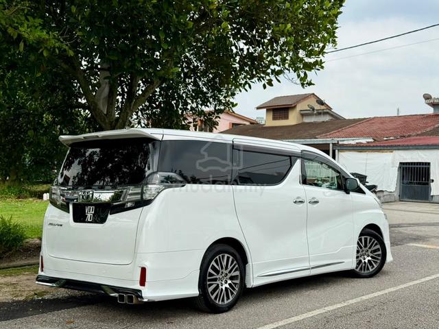 ON THE ROA 2016 Toyota VELLFIRE 2.5 Z G - 4