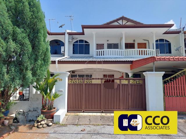 FOR SALE - Well Maintained 2-Storey Terrace House at Ipoh Garden East 1