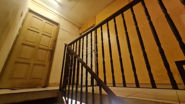2 sty house with Fully extend 14ft balcony at Jalan Rejang 1
