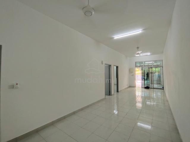 Single Storey Terrace House For Rent @ Jalan Puyuh Bandar Putra Kulai 1