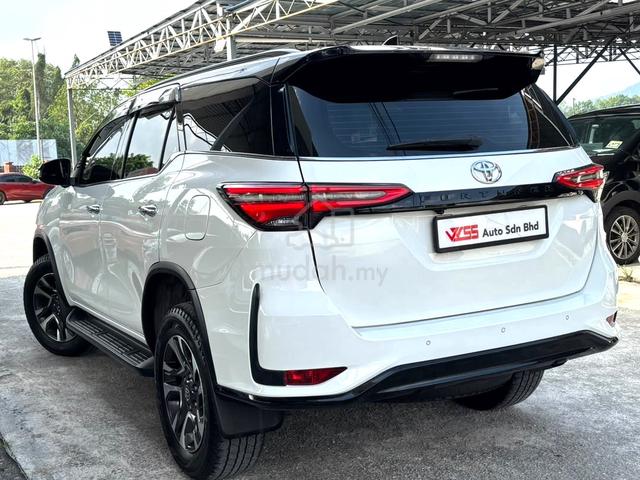 Toyota FORTUNER 2.8 VRZ Mileage 58k Und Warranty - 2