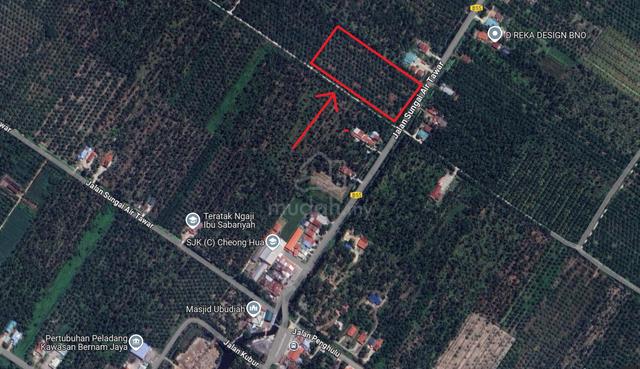 Tanah 3.5 Ekar Kampung Simpang Empat TEPI JALAN+FREEHOLD+LOKASI BAIK 5