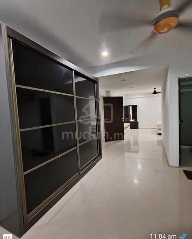 The Uban Residence 1