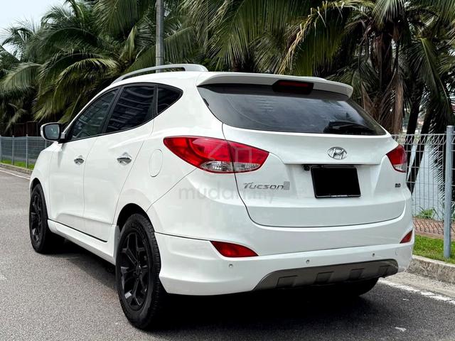 2015 Hyundai TUCSON 2.0 SUNROOF ANDROID 3Y WARRNTY - 2