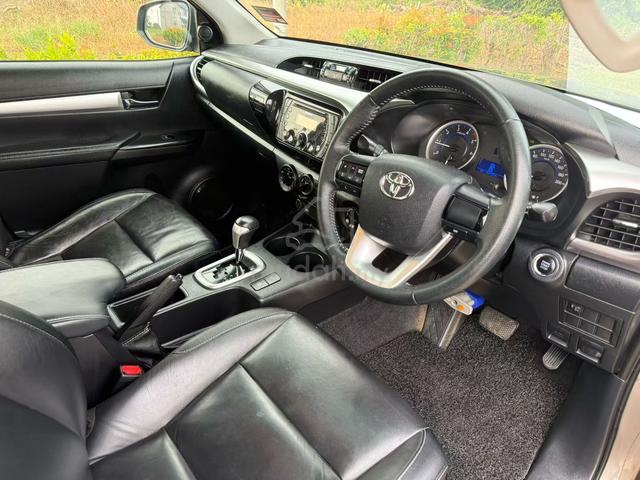 Toyota HILUX CAR KING - 3