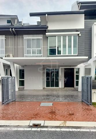 Aurora Residence 2-storey Terraced 5B5B Partially Furnished 1