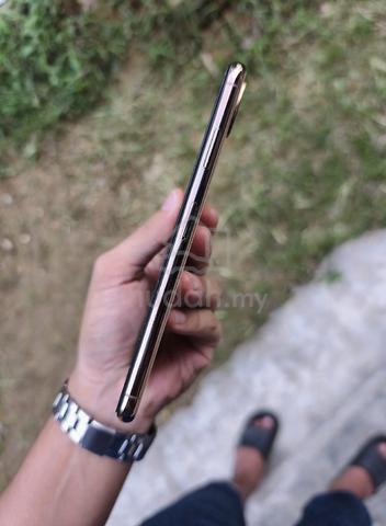 Iphone Xs Max 256 Harga Tetap - photo 4 of 6