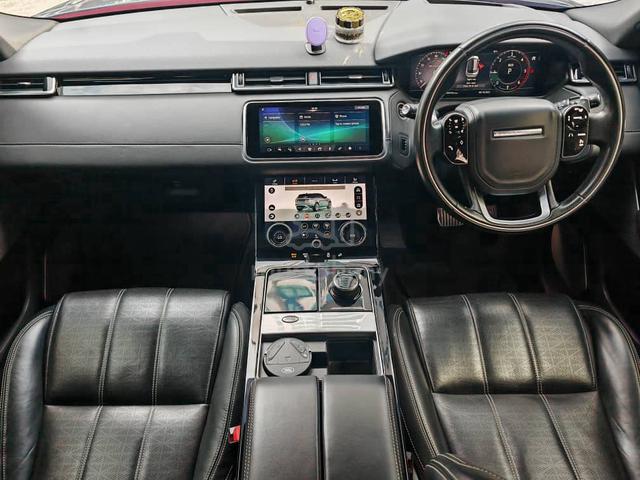 Land Rover RANGE ROVER 3.0 VELAR D300 R-Dynamic - 4