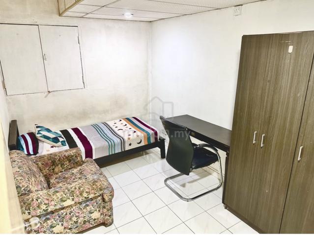 Single Furnished (Security+Wifi+Free Parking) walk2MRT 1