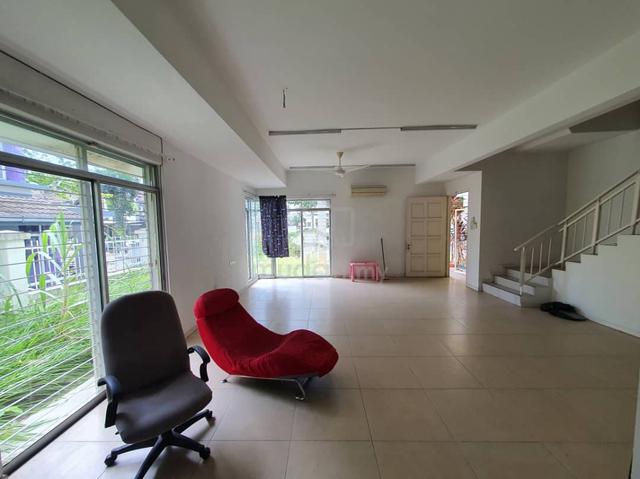 16 sierra D'alpinia Puchong South Corner lot Doube Storey 2.xk 1