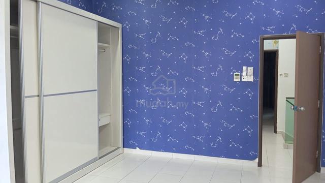 LA Garden double storey terrace house for rent 1