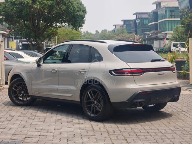 2023 Porsche MACAN T NFL / SPORT CHRONO / 14 WAY - 4