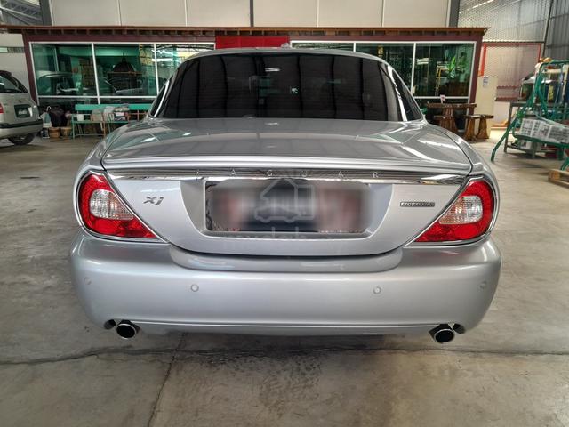 2008 Jaguar XJ6 3.0 LUXURY (A) - 1