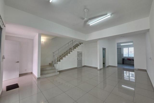 Klebang 2 storey terrace 4R3B 1