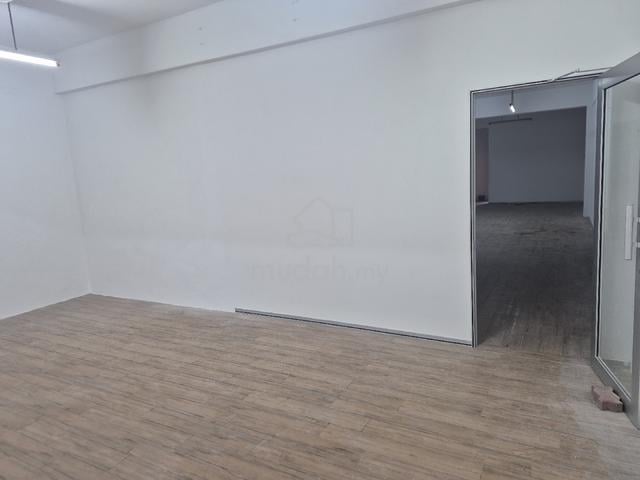 1st floor Shop lot Jalan Rasah 1
