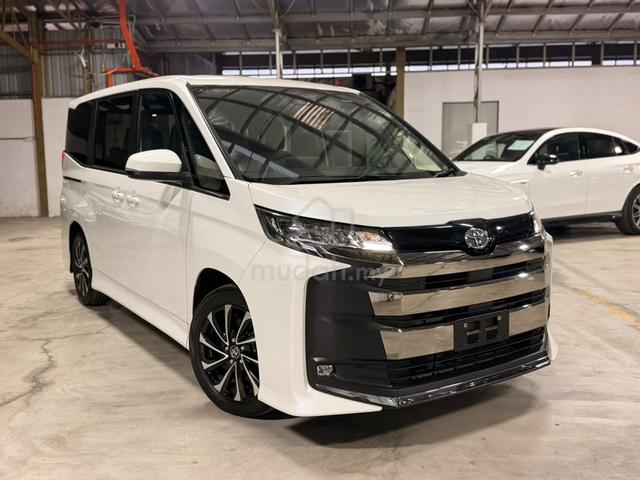2023 Recon Toyota NOAH SZ 2 Power Door 7 Seater - 2