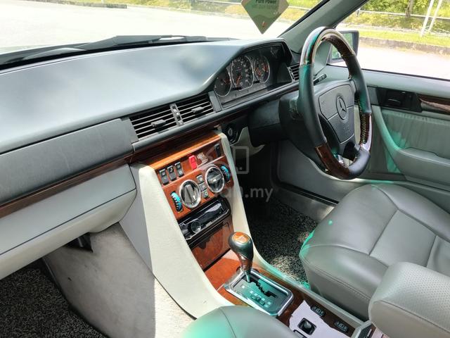 1995 Mercedes Benz 220E 2.2 W124 (A) - 4