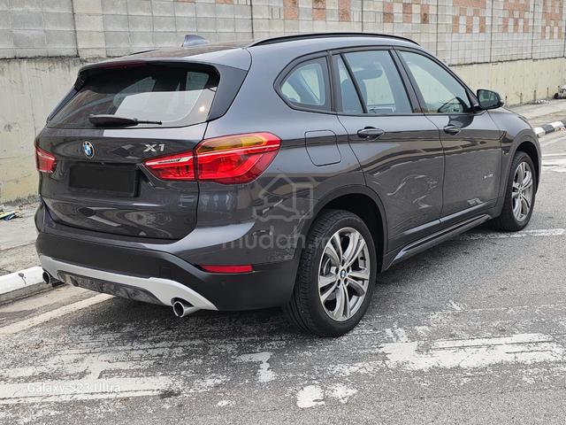 2017 BMW X1 2.0 sDrive20i R/Cam / Keyless Entry - 4