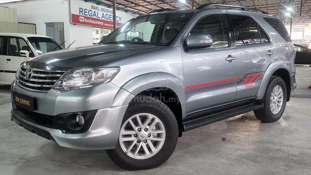 2012 Toyota FORTUNER 2.5 G TRD SPORTIVO (A) DIESEL - 2