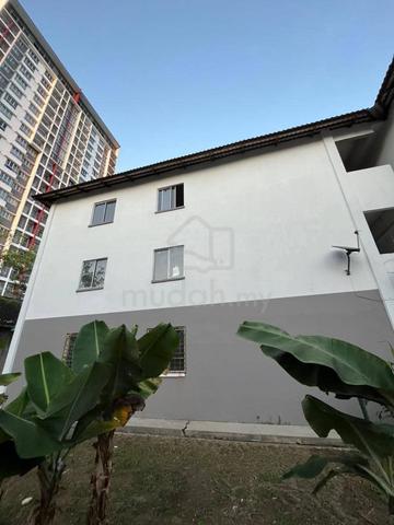 Ixora Apartment ( Garden Avenue ) 1
