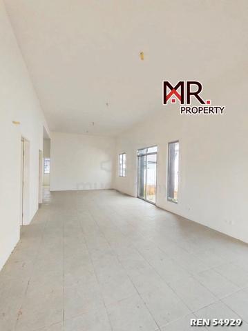 END LOT with Land Single Storey Super Link Terrace Yarra Park FOR SALE 1