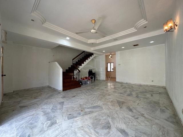 Endlot 2 sty House @ Bandar Mahkota Cheras, Freehold, Super Cheap 1
