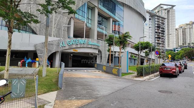 Master Room for Rent @ KL Gateway Residence 1