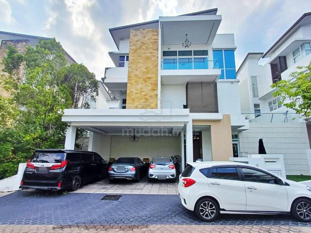 3 Storey Bungalow House in Sunway Rydgeway 1