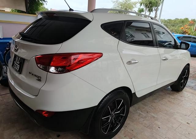 2013 Hyundai TUCSON 2.0 PREMIUM (A) - 2